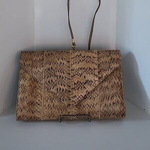 Vintage 1970s Tan Genuine Snakeskin Envelope Clutch Removeable Crossbody Strap